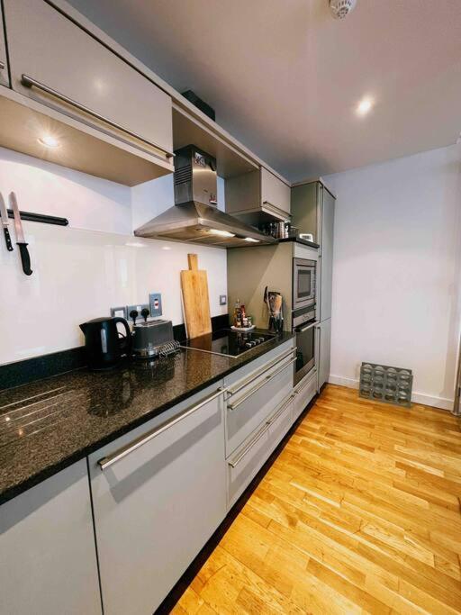 Stunning Victorian Mansion Apartment - Hosted By Agf Property - Free Parking Upon Request Hove Exteriér fotografie